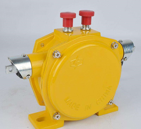 DC20-450V/10A拉線開關(guān)XTD-KR-FC、DCX-K-1DCX-K-2雙向拉繩開關(guān)拉線傳感器價(jià)格