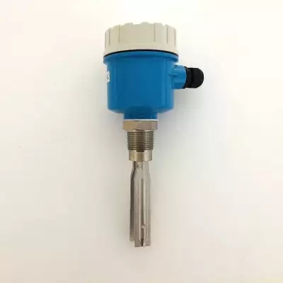 射頻導(dǎo)納物位開關(guān)RF88D5G、射頻電容式料位計(jì)VEGACAL生產(chǎn)